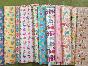 kertas kado murah berkualitas random