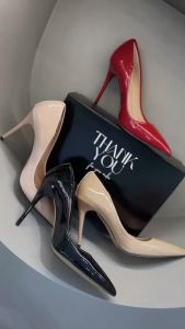 Giày cao gót nữ mũi nhọn gót nhọn cao 10cm chất da PU cao cấp màu trơn bóng sang trọng | ALEX & SARA - AL301