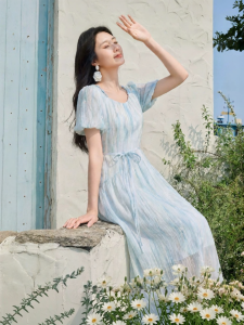 XIANGYING | Puff Sleeves Square Neck Thin Vacation Blue Gradient Fade Dress