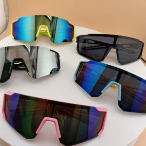 Childrens Sunglasses Boy UV400 Protection Colorful Lens Sports Eyewear for Kids Fashion Trend Outdoor Cycling Sun Glasses Girls