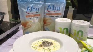 ไข่ขาวผง อัลบูควิก ขนาด 400กรัม (แบบกระปุก) กลิ่นวนิลา Albumin โปรตีน 2ปี