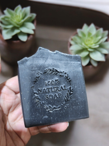 Charcoal and Tea tree Soap Bar 130g / Refreshing Cleansing Reduce Acne