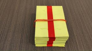 黄钱/1支10叠庄/天兵所用的纸钱/10cmx13cmx5cm/joss paper/万成神料行
