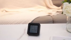 Điều khiển hồng ngoại S09 màn hình LCD cảm biến nhiệt độ độ ẩm wifi tuya