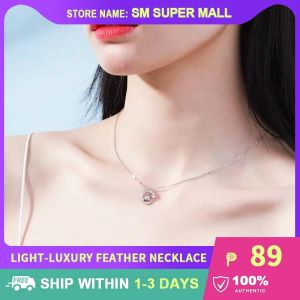 【Adjustable Chain】Colorful Garnet Feather Necklaces Fashion for Women Aesthetic Clavicle Pendant Light-luxuryNiche Design 2023 New Trendy All-match Necklace for Girlfriends Zircon Jewelry Gifts Accessories