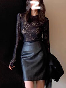 chaqi | Sensual Lace-trimmed Womens Long-sleeved T-Shirt