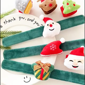 Christmas Small Gifts Pop Ring Cartoon Christmas Dress Up Bracelet Children Cute Plush Doll Bracelet