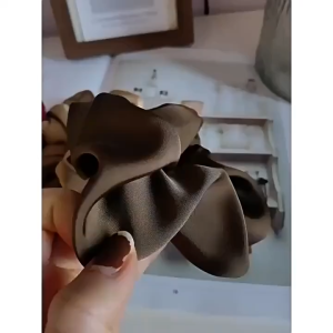 Silk Hair Tie 🎀 纯色缎面大肠发圈 Getah Rambut Satin Besar Gaya Korea Wanita Hair Rope Scrunchies Hair Accessories Bun Head Hair Band