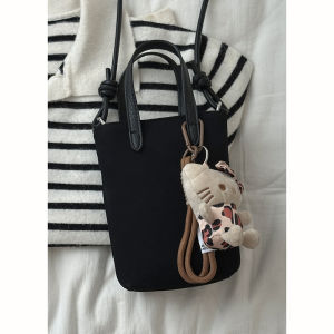 Autumn Deerskin Velvet Hand Holding Bucket Bag Womens 2024 New Arrival Trendy Retro Small Tote Bag Multi-Functional Messenger Bag