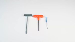3PCS Chainsaw Tool Wrench Set Socket Wrench Screwdriver Portable Chainsaw Accessories Lightweight / Easy to Store