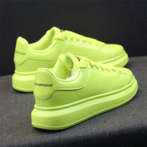 รองเท้าผ้าใบสีขาวสำหรับผู้ชาย สไตล์เกาหลี ทรงหัวมน พื้นหนา ส้นสูง พื้นรองเท้า PU ทรงลำลอง สีเหลืองสดใส