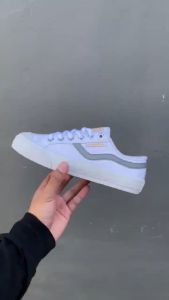 Sepatu Ventela New Public Black And White Natural Bisa Menyala dalam gelap Casual Pria Wanita