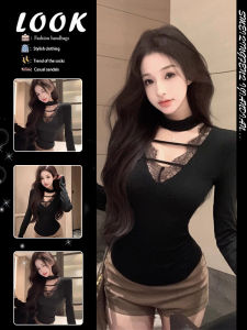 French Vintage Lace Spliced Turtleneck Slimming Long Sleeve Top