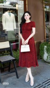 Đầm lụa mango LLis cao cấp họa tiết hoa chìm cổ xếp li sang trọng xanh dương M97