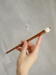 กิ๊บติดผมไม้แท้พร้อมดอกไม้ปาร์คซิงฮู้ด ชุดเครื่องประดับผมสไตล์ชาติพันธุ์แบบคลาสสิก