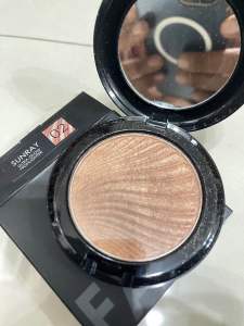 Vocallure ultra glow highliter