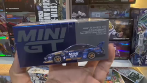 Mô Hình Mini GT 1:64 Nissan S15 LB-Silhouette #555 Formula Drift 2025