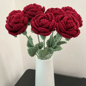 40cm New Style Knitted Red Rose Bouquet DIY Hand Knitted Fake Flowers Wedding Party Home Decor