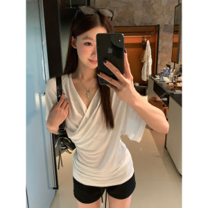 2026 New Summer Stylish Elegant Korean Style V-Neck T-Shirt