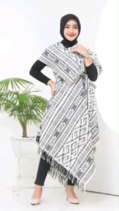 Pakaian Wanita Dress Tunik Bahan Tenun Motif Modern