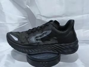 Sepatu Running 910 NINETEN GEIST EKIDEN