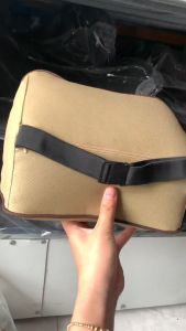 Gối tựa đầu cao su non đúc nguyên khối bọc da cao cấp cho xe hơi ghế văn phòng siêu đàn hồi