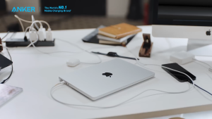 Anker Prime Charger 200W Fast Charging Station 6-Port GaN USB C Charger Desktop Multi Plug A2683