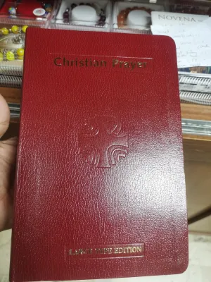 Breviary: The Liturgy of the Hours / Christian Prayer Large Type Edition