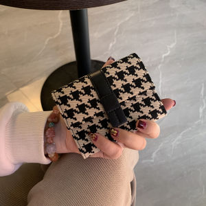 Elite Short Foldable Wallet for Women 2025 New Style Niche Design High End Leather Purse Compact Popular among Internet Users