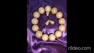 Wooden Bracelet (Twin Flower Abelia) Old Material 13 X 18mm (Selected)
