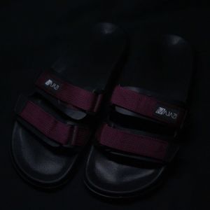 Majazi Sandal Pria Casual - Granada Maroon