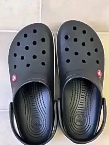 Pin Sandal Crocs PVC Spoof Big Toe Croc Charm Universal Hiasan Sandal Jempol Kaki