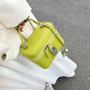 Fashionable Chain Link Bucket Bag Womens Crossbody Handbag Soft PU Leather Sweet Lady Style Casual Shoulder Bag Handbag