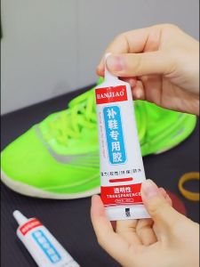 60ml Super Strong Adhesive Shoe Transparent Shoe Repair Glue Universal Quick-drying Shoes Glue Waterproof Repair Glue for Leather Sneakers