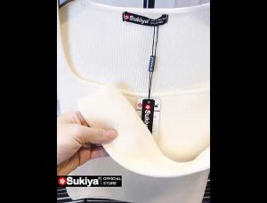 Áo Len Nữ Cổ Vuông SUKIYA Chất Len Lông Cừu Hàng Chính Hãng Cao Cấp Dày Dặn AL62