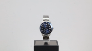 ALBA นาฬิกาข้อมือ Sportive Quartz รุ่น AS9U11X ขนาด 42 mm.