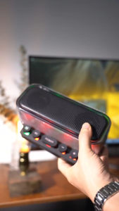 ลำโพงบลูทูธเบสคู่ 1200mAh ระบบเสียงคุณภาพดี OUKU OU7 ใช้งานนาน 35ชม. พร้อมไฟเอฟเฟกต์ 7 สี เปลี่ยนได้ 12โหมด