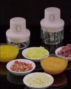 Wireless Electric Garlic Masher & Portable Dicer Grinder: Sturdy Kitchen Tools for Fast Food Preparation