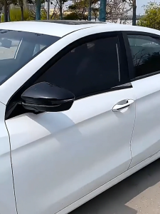 ม่านบังแดดรถยนต์พร้อมมุ้งและไล่แมลง