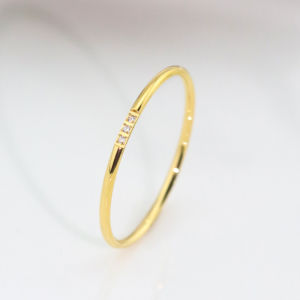 Slender Womens Exclusive Design Luxury Zircon Solid Band Ring