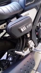 2PCS Motorcycle Saddle Bag Waterproof Universal EVA Hard Shell Saddle Bag Left & Right Side