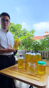 Mật Ong Bạc Hà (1 Lít) lᴏại 1 Nguyên Chất 100% Hỗ trợ Viêm Họng Giảm Ho Tăng Cường Hệ Miễn Dịch Tốt Cho Tim Mạch