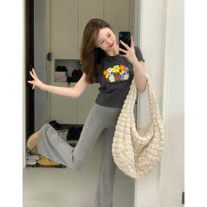 กางเกงขายาวทรงหลวมเอวต่ำสำหรับผู้หญิง กางเกงขายาวทรงหลวมผ้าถักสีเทาสำหรับฤดูใบไม้ร่วง ดีไซน์ใหม่ กางเกงขายาวทรงหลวมสำหรับผู้หญิง