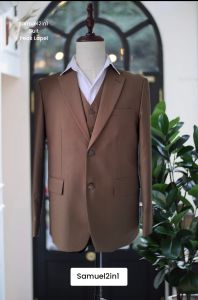 ชุดสูท สีกากี  สำหรับผู้ชาย ชุดสูท 3 ชิ้น Tailored Slim Style by  Samuel2in1