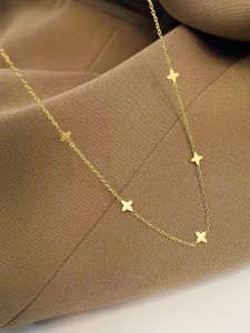 Titanium Steel 18K Gold Plated Single Layer Versatile Necklace Womens Choker Lockbone Chain Fashion Jewelry Color Retention