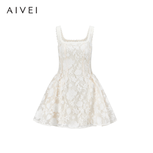 AIVEI | Celeb Favored Elegant Lace Strap Dress