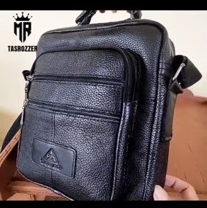 Tas selempang pria kulit sapi saku banyak