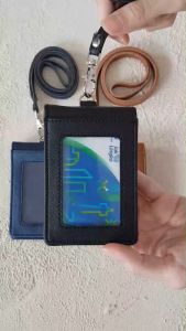 Flashee Name Tag Id Card Bolah Balik Kulit Magnet Double Flip Magnet 4 Slot + Slot Uang Tempat Id Card Nametag Dua Sisi