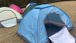 LỀU CÁ NHÂN TỰ BUNG BẬT TRONG 2 GIÂY