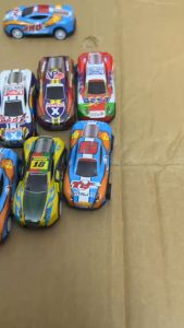 Đồ chơi xe đua xe ô tô mini xe cót đồ chơi mô phỏng quà tặng cho trẻ mầm non